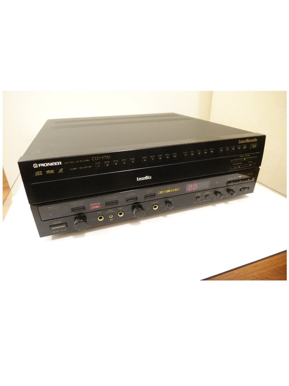 Pioneer Karaoke Laser Disc Player CLD-V710 Made in Japan 1990
